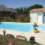 Maison Piscine Σπίτι διακοπών Λα Ροσέλ