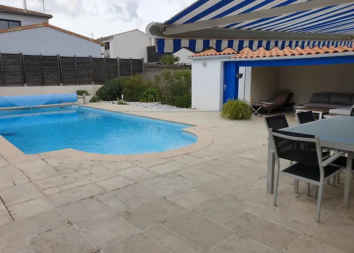 Prázdninový dům Maison Piscine